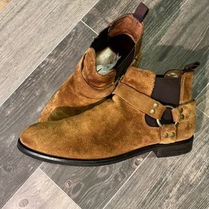 Frye Chelsea Boots